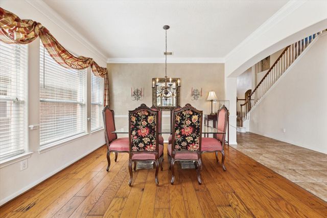 2088 Silverthorn Lane, Kemah, TX 77565