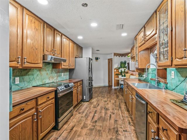 6350 NE 86TH AVENUE, Bronson, FL 32621