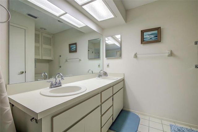 6460 PINE MEADOWS DRIVE, Spring Hill, FL 34606