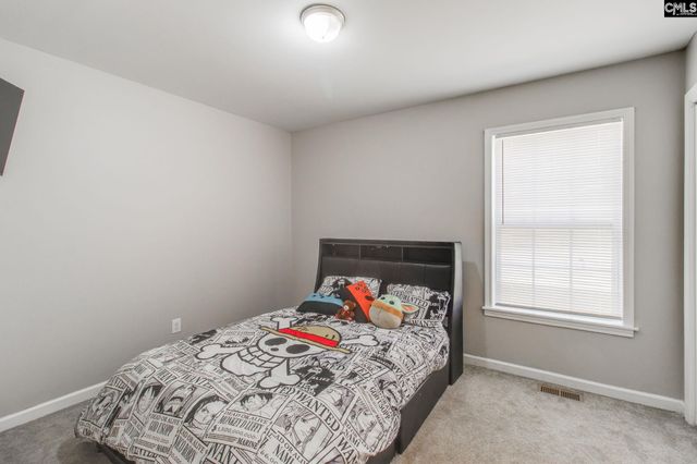 25 St Andrews Place Court, Columbia, SC 29210