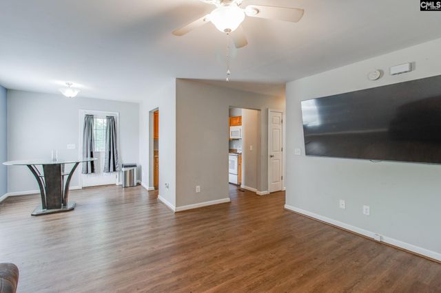 25 St Andrews Place Court, Columbia, SC 29210
