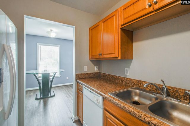 25 St Andrews Place Court, Columbia, SC 29210