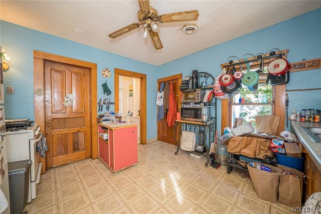 92 Arnold Place, Lackawanna, NY 14218