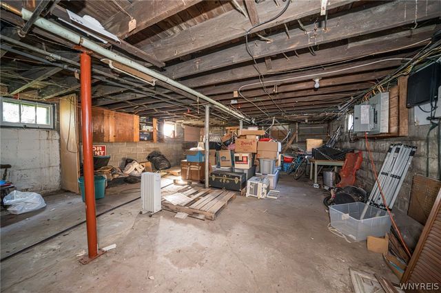 92 Arnold Place, Lackawanna, NY 14218