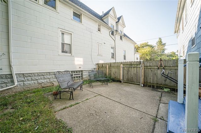92 Arnold Place, Lackawanna, NY 14218