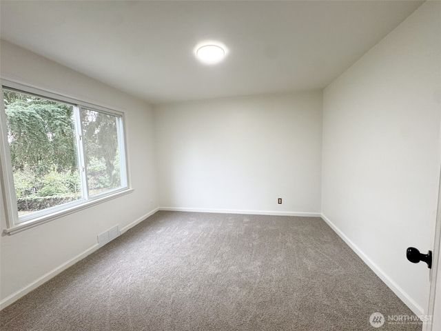 10218 34 Avenue SW, Seattle, WA 98146