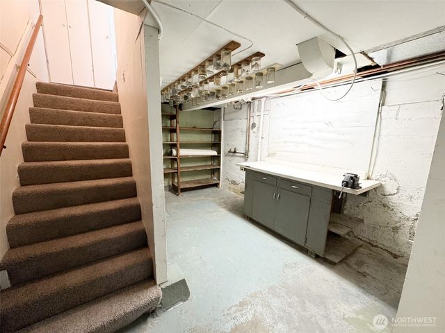 10218 34 Avenue SW, Seattle, WA 98146