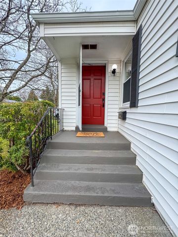 10218 34 Avenue SW, Seattle, WA 98146