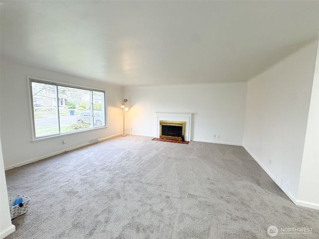 10218 34 Avenue SW, Seattle, WA 98146