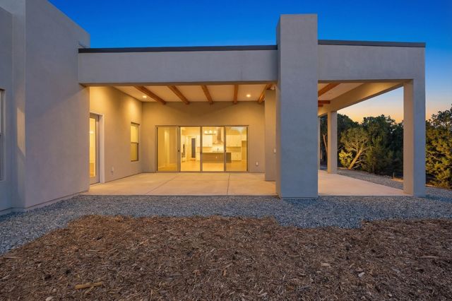 7 Pinon Ridge Road, Tijeras, NM 87059