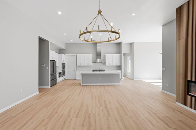 7 Pinon Ridge Road, Tijeras, NM 87059