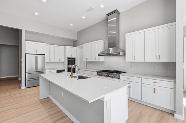 7 Pinon Ridge Road, Tijeras, NM 87059