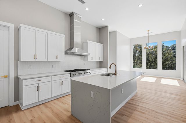 7 Pinon Ridge Road, Tijeras, NM 87059