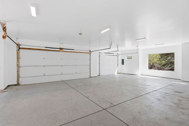 7 Pinon Ridge Road, Tijeras, NM 87059