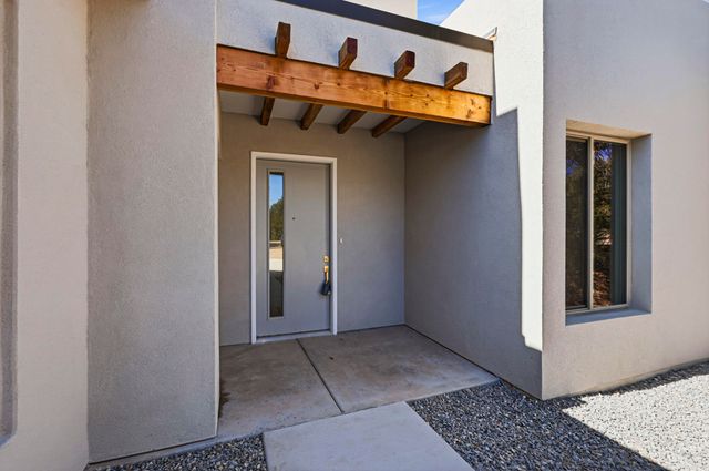 7 Pinon Ridge Road, Tijeras, NM 87059