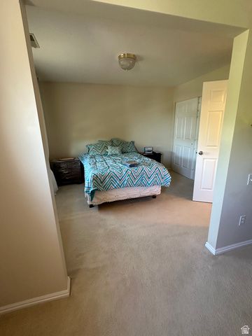 1273 E GRAYSON CT, Sandy, UT 84094