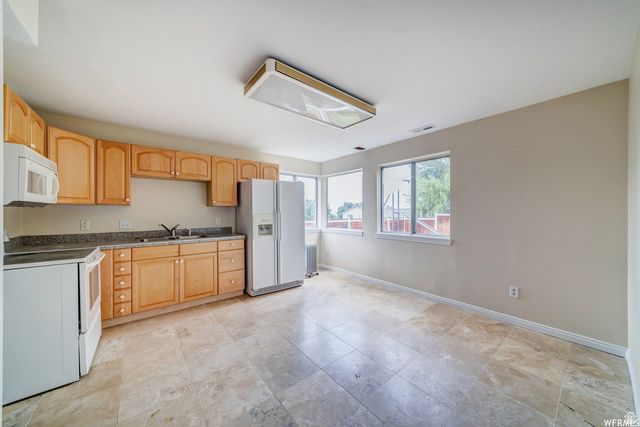 1273 E GRAYSON CT, Sandy, UT 84094