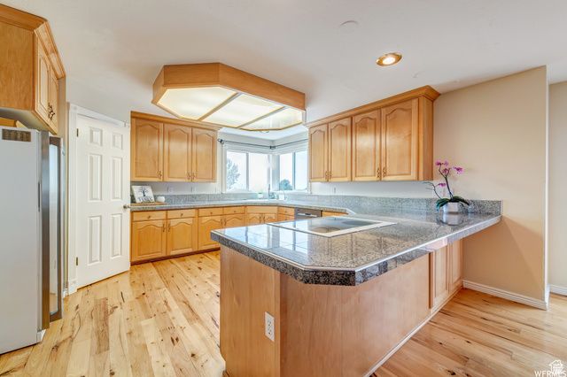 1273 E GRAYSON CT, Sandy, UT 84094