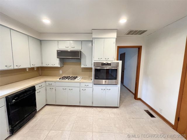 710 Victor Street, Tahlequah, OK 74464