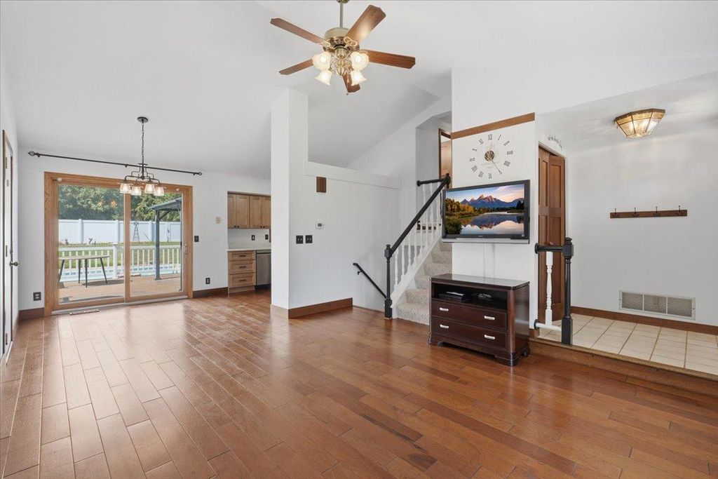 7474 Jeffery Lane S, Cottage Grove, MN 55016 — photo 5