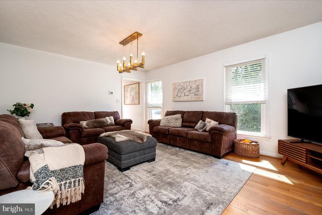 12 WILLOW SPRING DR, Edgewater, MD 21037