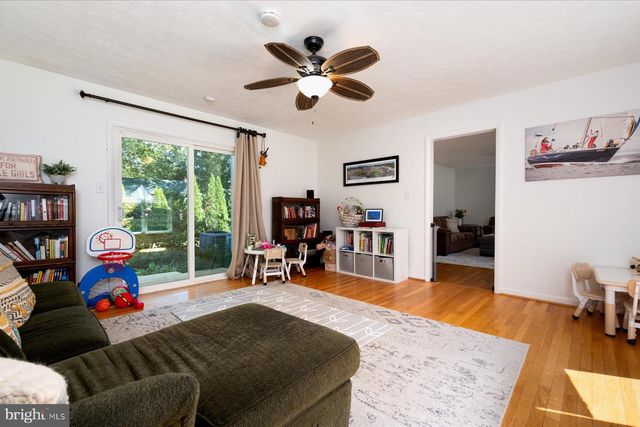 12 WILLOW SPRING DR, Edgewater, MD 21037