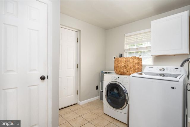 12 WILLOW SPRING DR, Edgewater, MD 21037