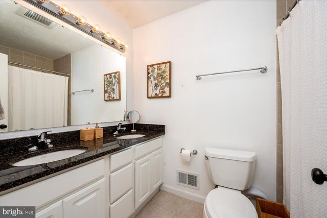 12 WILLOW SPRING DR, Edgewater, MD 21037