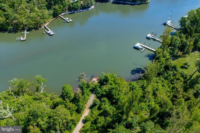 12 WILLOW SPRING DR, Edgewater, MD 21037