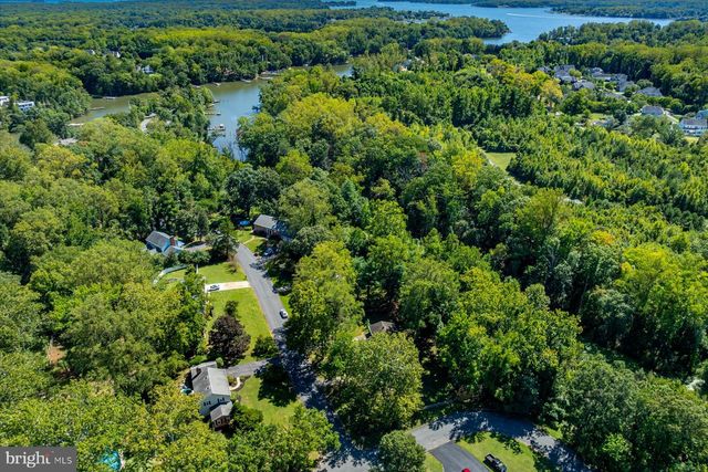 12 WILLOW SPRING DR, Edgewater, MD 21037