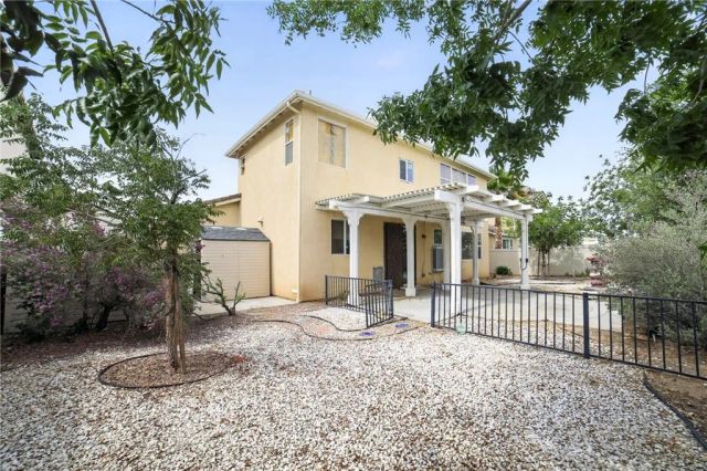 12484 Osprey, Victorville, CA 92392