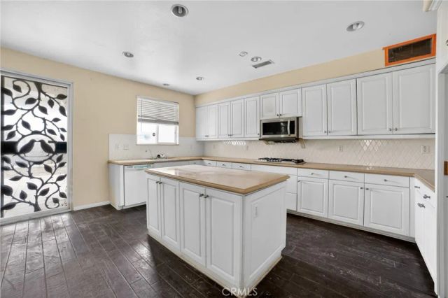 12484 Osprey, Victorville, CA 92392