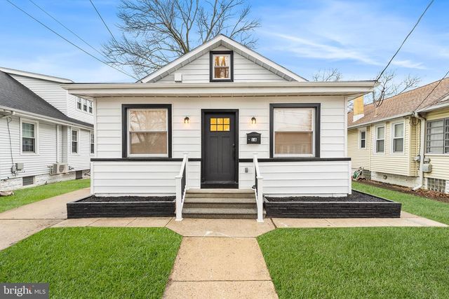 16 EDEN AVE, Oaklyn, NJ 08107