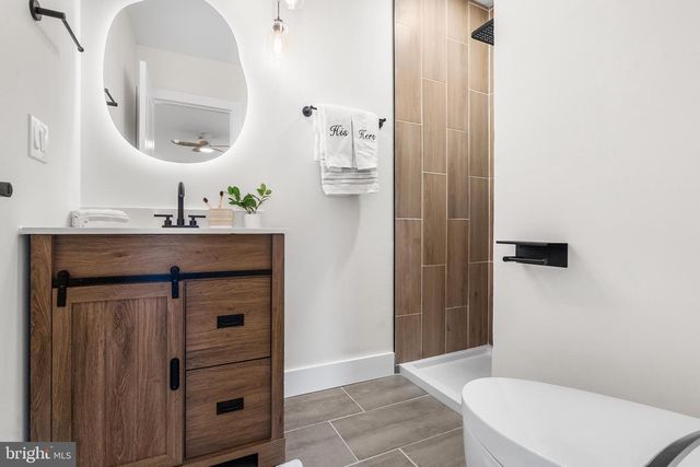 16 EDEN AVE, Oaklyn, NJ 08107