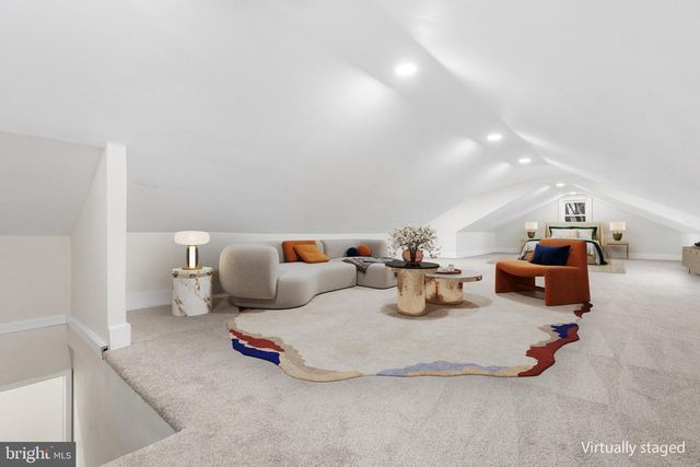 16 EDEN AVE, Oaklyn, NJ 08107