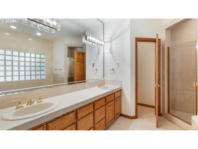 8104 Ne 71ST Loop, Vancouver, WA 98662