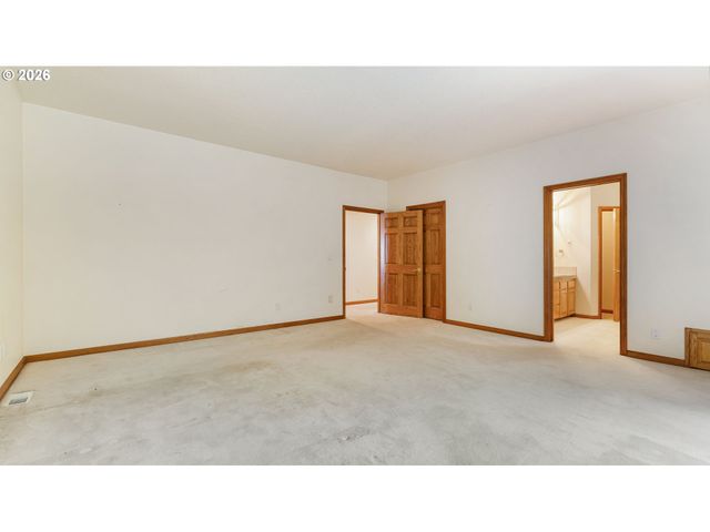 8104 Ne 71ST Loop, Vancouver, WA 98662