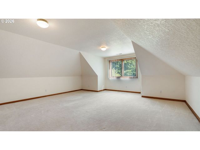 8104 Ne 71ST Loop, Vancouver, WA 98662