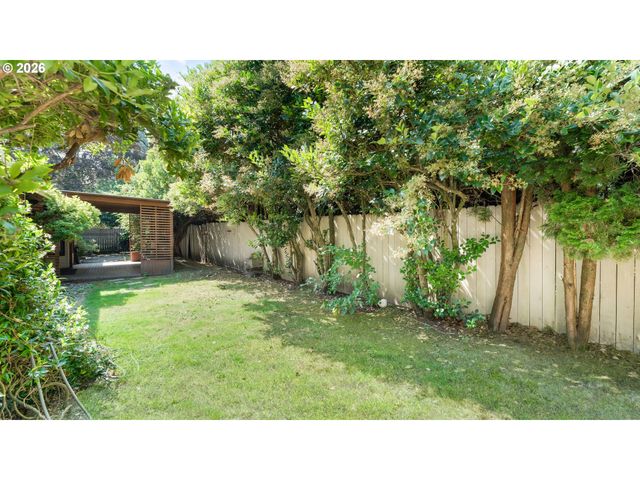 8104 Ne 71ST Loop, Vancouver, WA 98662