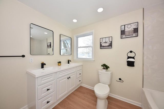 3165 N 87th STREET, Milwaukee, WI 53222