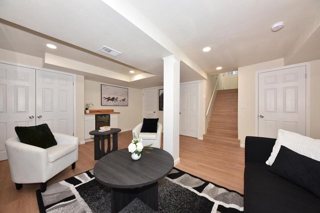 3165 N 87th STREET, Milwaukee, WI 53222