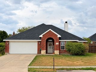 4004 Windmill Drive, Sanger, TX 76266