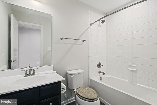 902 WHITE HAWK CT, Middle River, MD 21220
