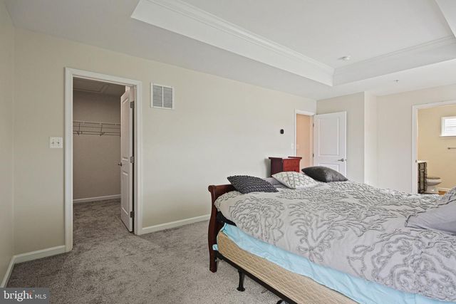 902 WHITE HAWK CT, Middle River, MD 21220