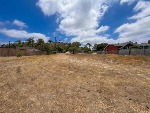 0 Roadrunner, San Marcos, CA 92078