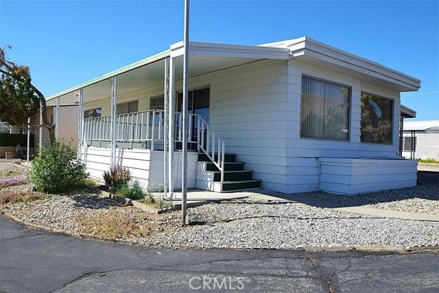 56254 29 Palms Highway 111, Yucca Valley, CA 92284