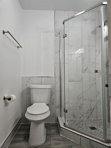 2209 Singletree Ave Unit B, Austin, TX 78727