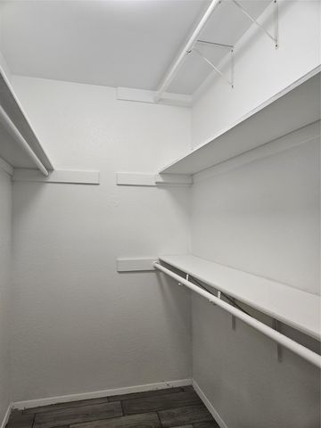 2209 Singletree Ave Unit B, Austin, TX 78727