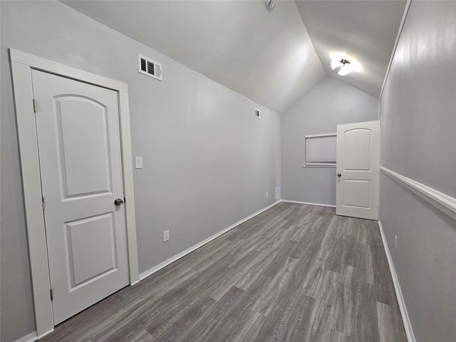 2209 Singletree Ave Unit B, Austin, TX 78727