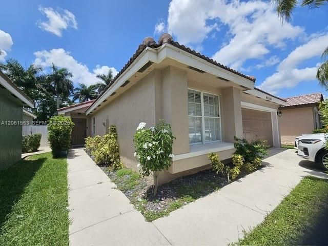 17728 SW 20th St, Miramar, FL 33029